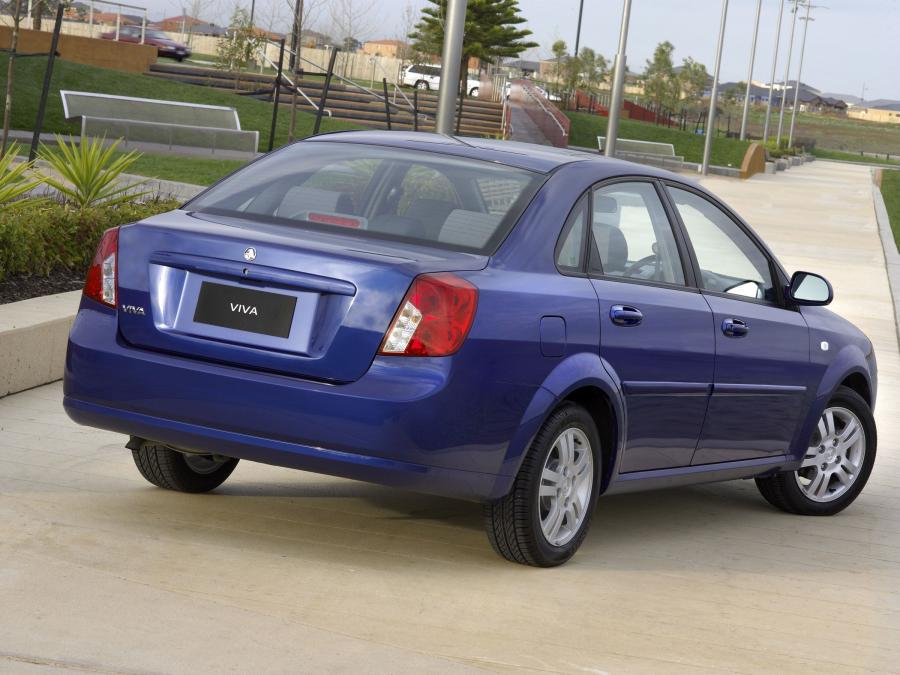  Holden Viva Sedan 2005 года  (фото 5 из 18)